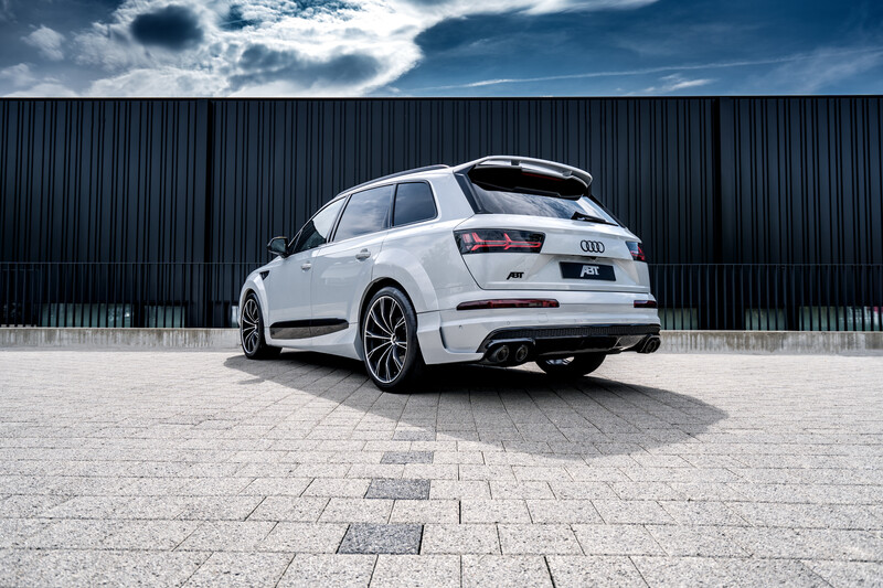 ABT_SQ7_Breitbau_GR22_silver_white-17